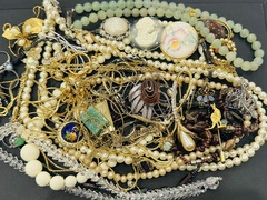 【2月限定】イミテーション買取大還元祭！ 最大5,000円プレゼント！